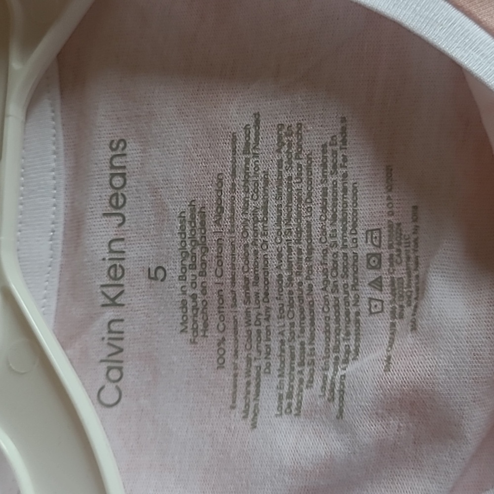 Calvin Klein 2-piece set shirts, Peach color, Size 5 - Picture 4 of 5